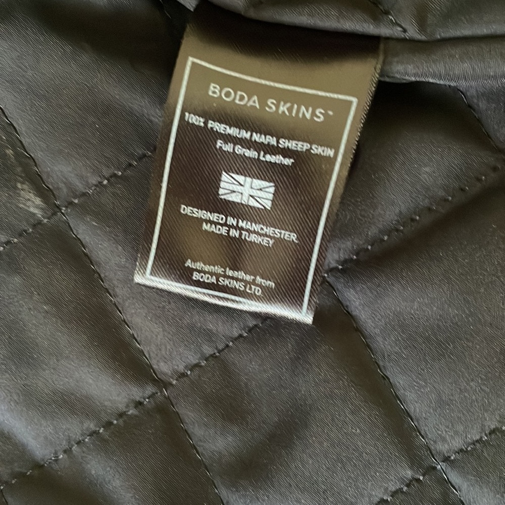 Leather jacket - Picture 5 of 7